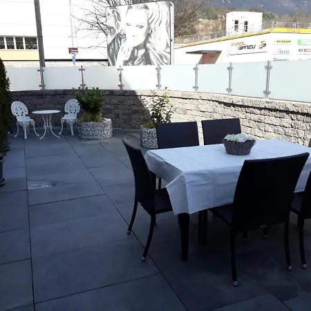 Apartment Apart Won